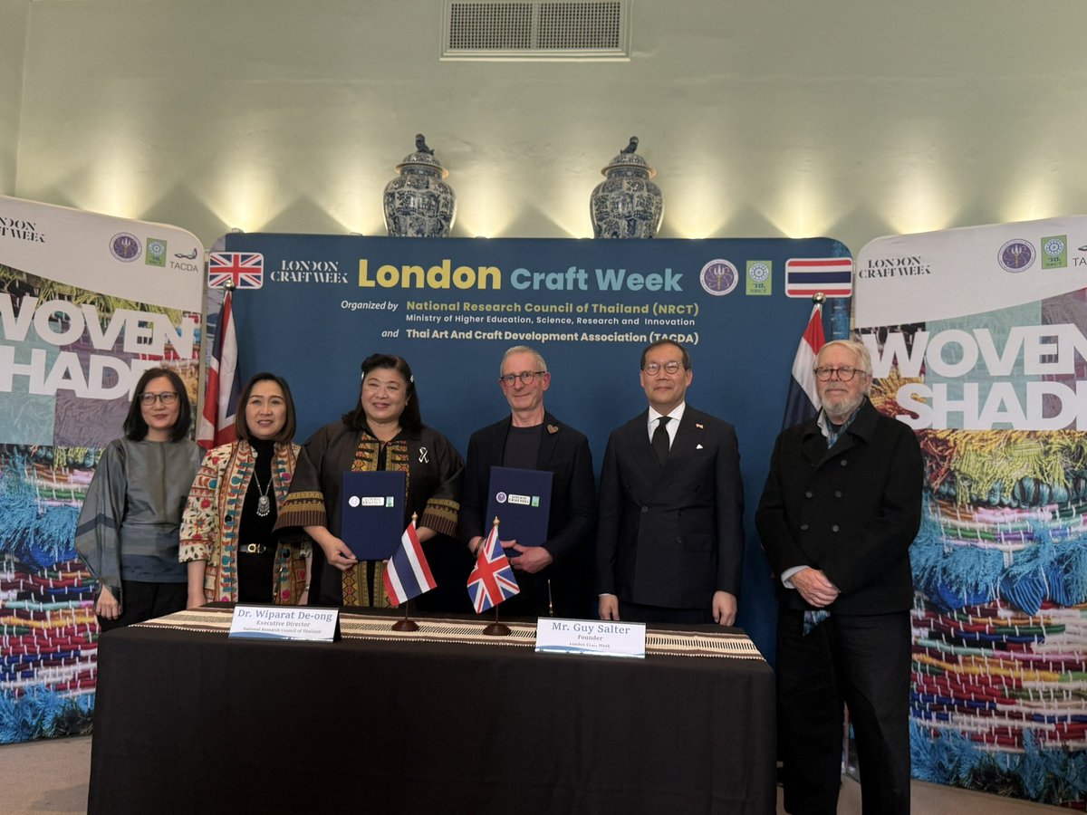 Royal Thai Embassy, London tweet media