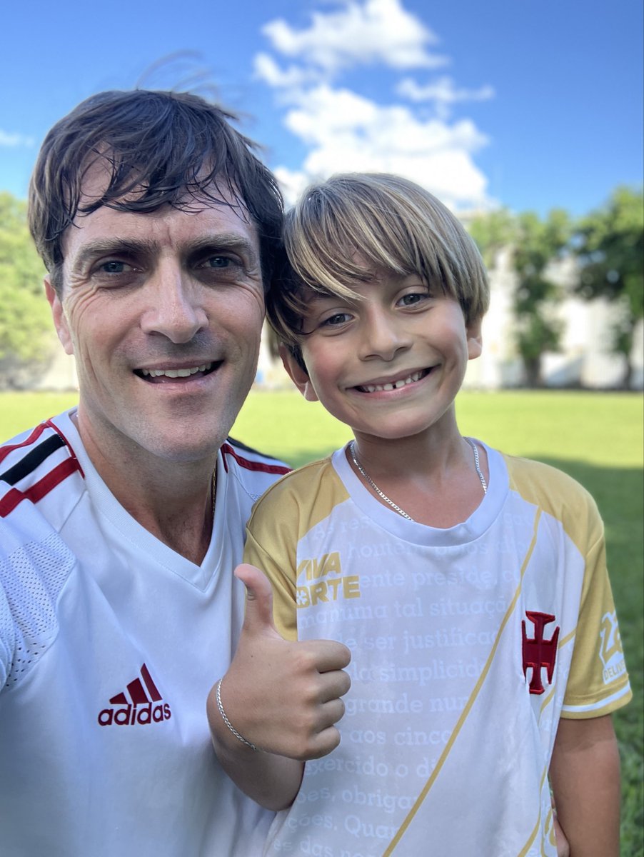 B_Z_H_'s tweet photo. Futebol de sábado.
Mais um pra conta.
Evoluir sempre.

#JogaBonito
#MizunoAlpha
#ClubeDos30Linhares
#Joga https://t.co/qZqbRM7jrI