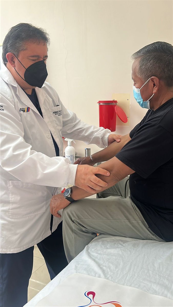 HHCCAzogues's tweet photo. #Azogues | Durante el período enero - abril d, el servicio de reumatología del @HHCCAzogues brindó asistencia especializada y oportuna a 1.149 pacientes, fortaleciendo el cuidado de la salud y contribuyendo al bienestar integral de los usuarios. 🏥💙 #ElNuevoEcuador https://t.co/gBIY61oKtQ