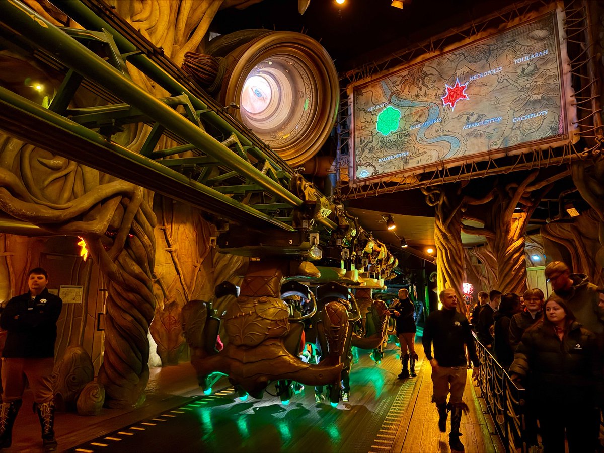 Attractions 360° tweet media