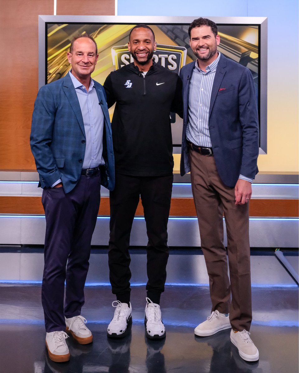 San Diego Men's Basketball tweet media