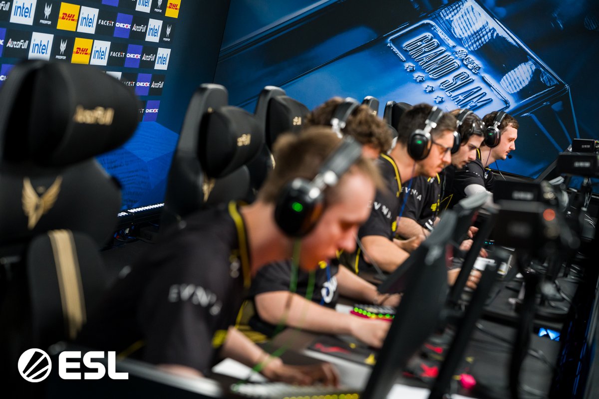 Intel® Extreme Masters tweet media