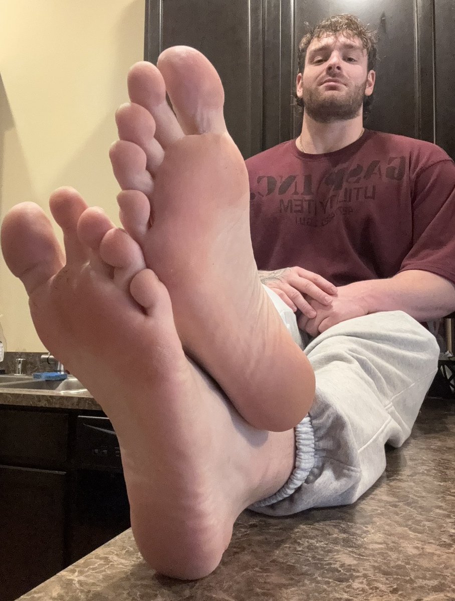 AthleticAlpha (6'4" 275lbs) tweet media