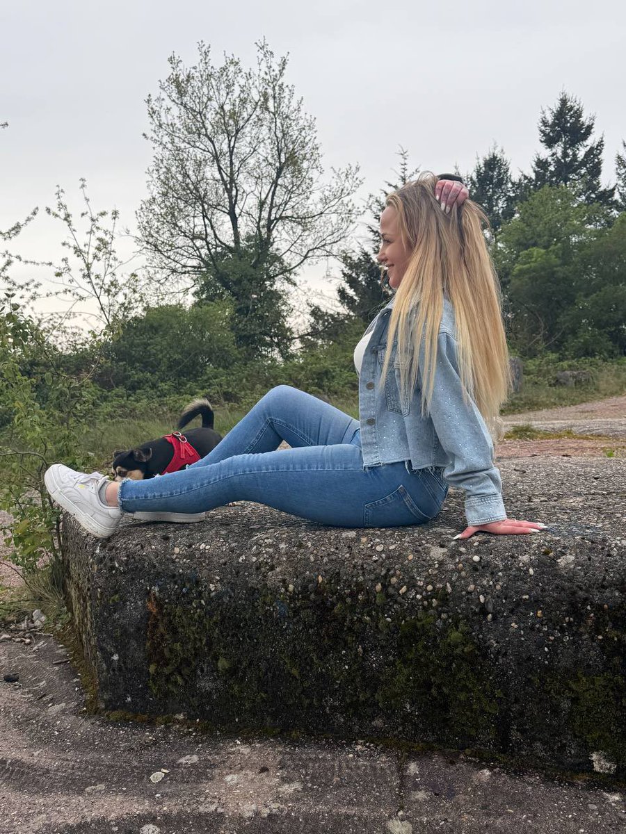 Arijana tweet media