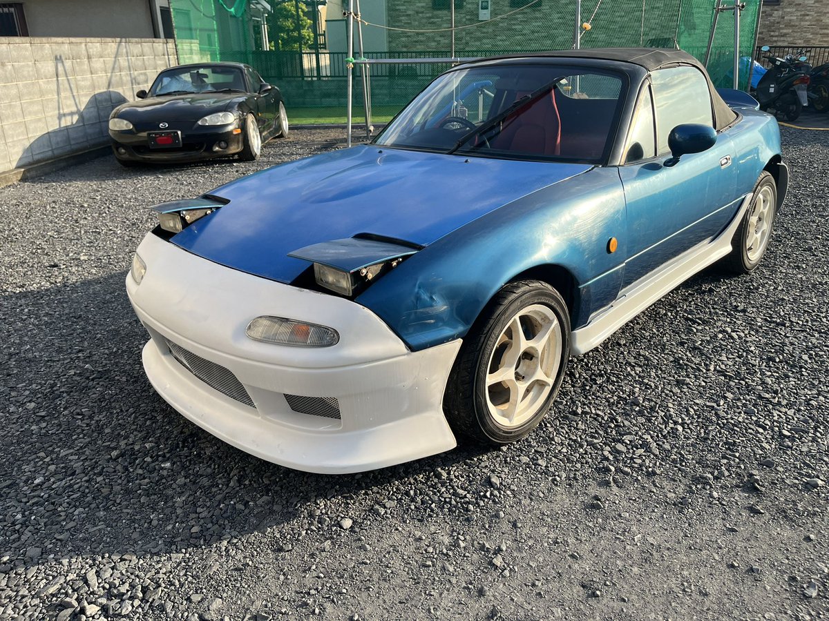 sukainisan's tweet photo. #ロードスター  #ドリ車　#売ります
ロードスター 売ります。
白NA8C at
70万
青NA6C 5速mt1000台限定内装
85万
黒NB6C at改5速mt
70万
引き取り限定！
全部動きます。
群馬県邑楽郡から
学生さんは値下げします。 https://t.co/YKGwYB0CcU