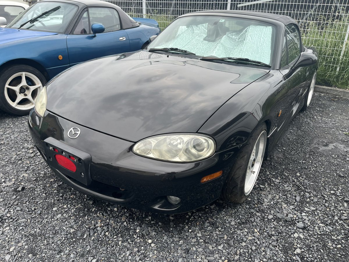 sukainisan's tweet photo. #ロードスター  #ドリ車　#売ります
ロードスター 売ります。
白NA8C at
70万
青NA6C 5速mt1000台限定内装
85万
黒NB6C at改5速mt
70万
引き取り限定！
全部動きます。
群馬県邑楽郡から
学生さんは値下げします。 https://t.co/YKGwYB0CcU