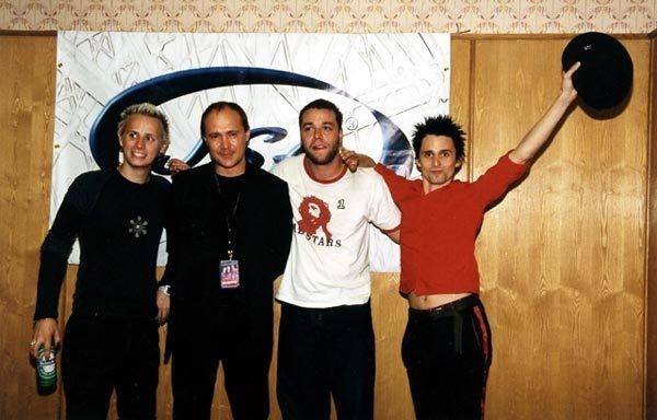 Daily Matt Bellamy tweet media