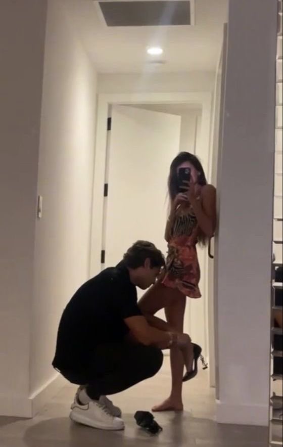 Softtstatic's tweet photo. Me and my future husband https://t.co/fyjCBhAAbR