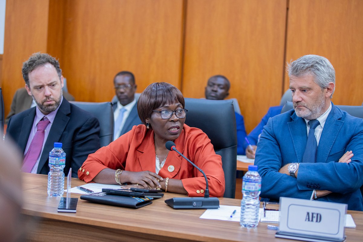 UN_Togo's tweet photo. A la suite de la présentation du SG Paneto, les partenaires dans leurs diversités ont partagé leurs perceptions des priorités à prendre en compte dans la FDR 2026-2031.
#Planification #ODD https://t.co/Eh3VJxBNcR