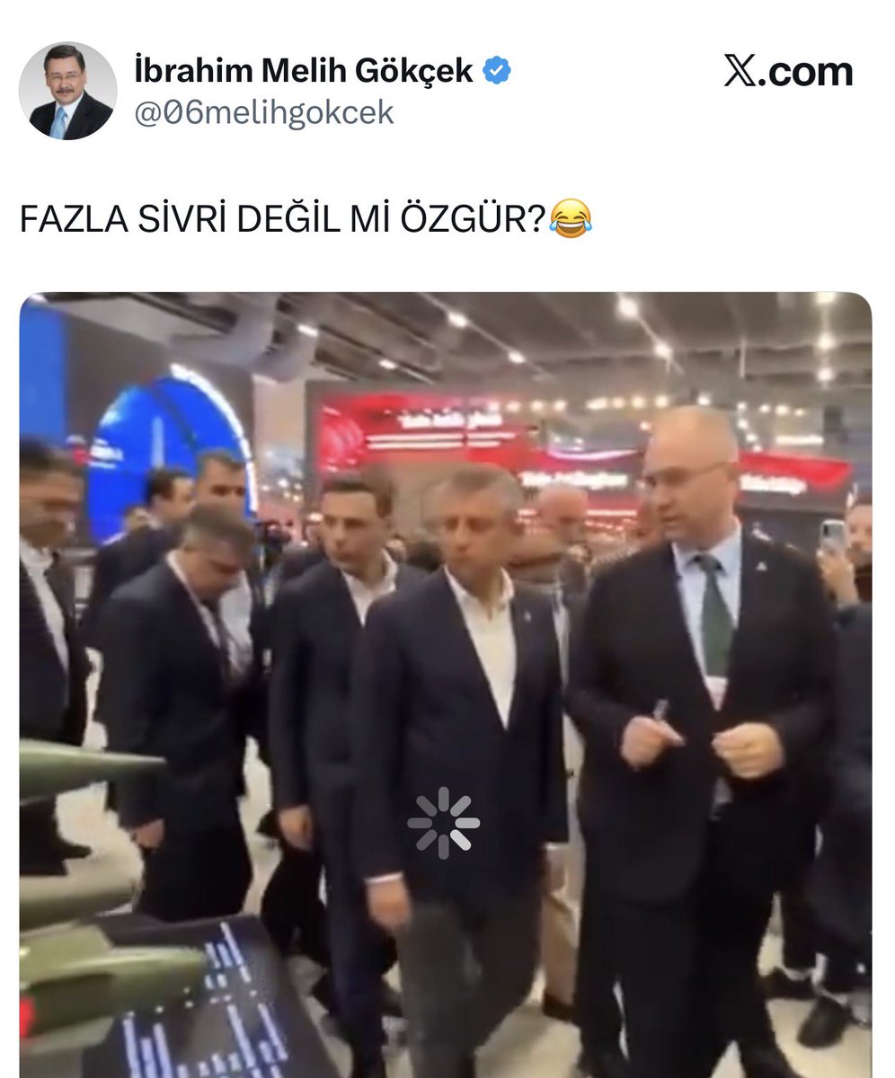 totemcihaluk's tweet photo. Okşan'ın ki kalınmıydı..? Ankara'yı parsel parsel satan kişi. https://t.co/VwkeQuneNa