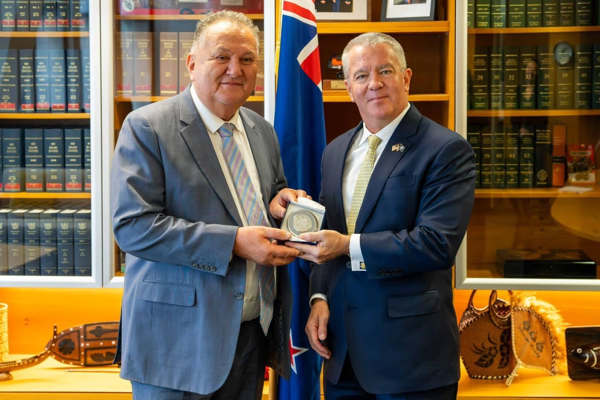Shane Jones tweet media