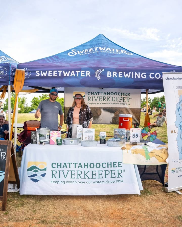 420fest's tweet photo. We’ve always been about keepin’ the earth and our communities clean ‘n green. Big thanks to Dude Wipes for helping us keep things fresh all weekend, alongside our partners Waterkeeper Alliance and Chattahoochee Riverkeeper. https://t.co/o6LDSyCGO6