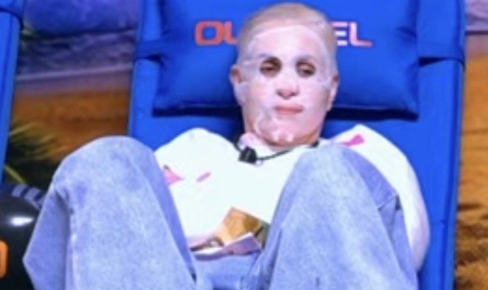 toy_sin_luz🇨🇺 tweet media