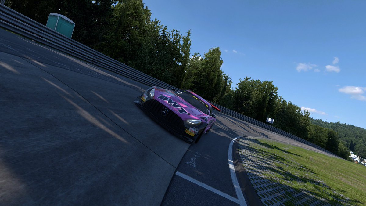 Marc0Q25's tweet photo. Some Shots 📸 at the Nordschleife🟢🔥 (pt.1)
Preparing for the 2.4H Endurance on @raceroom the 23rd!! @simracingitaly @amgmotorsport https://t.co/56ikPLevFF