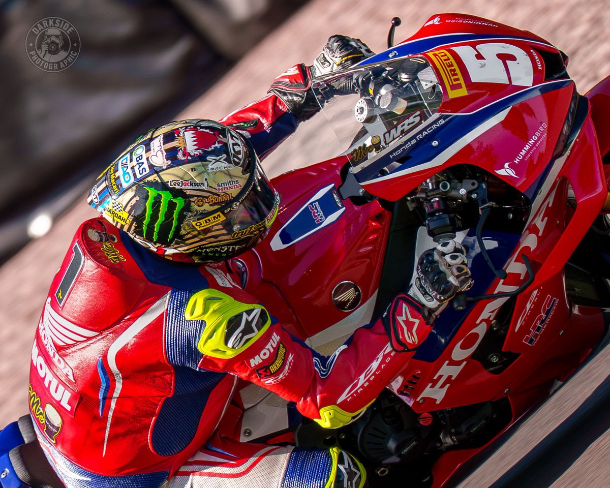 madphilhorton's tweet photo. John McGuinness at the BSB test in April caught on camera by Chris from Darkside Photographic while we were at Oulton Park. His 30th year at the TT this year will be very special. https://t.co/Rb5D7hQSKE