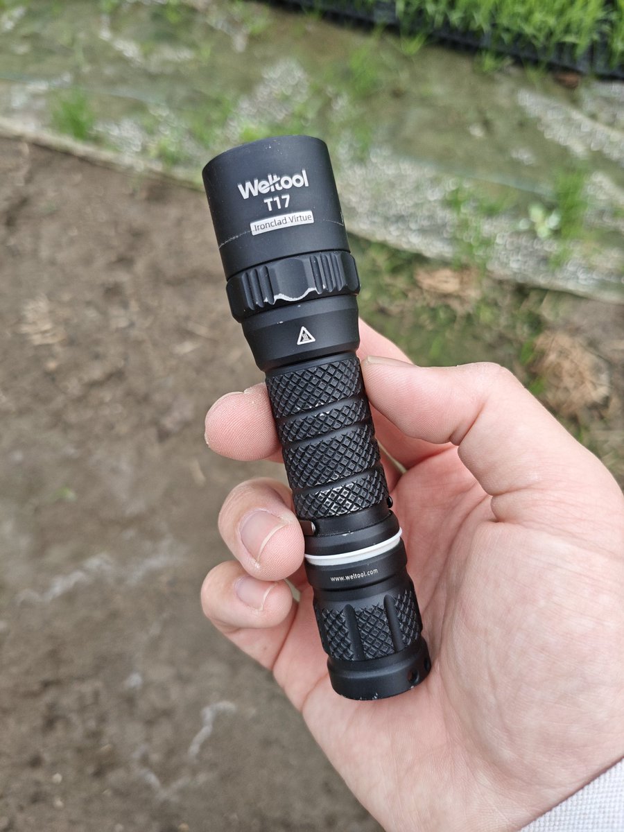 Weltool T17 NWは、我がライトマニア史上最高の名機よ。 600lm以上を2