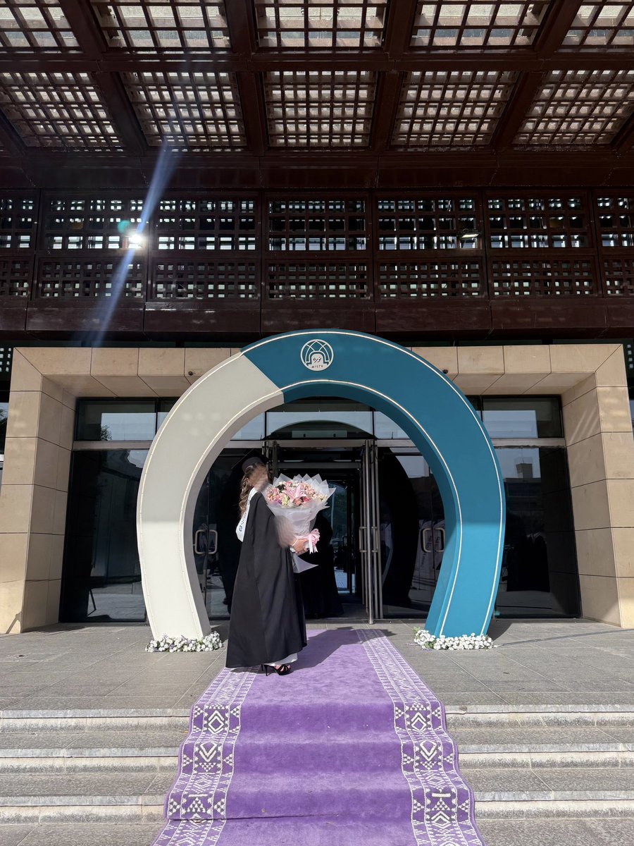 RNelaf's tweet photo. 13/5/2026 يوم يخلّد في الذاكرة 
الحمدلله الذي بنعمته تتم الصالحات
الحمدلله على التمام وحسن الختام 🎓🤍 https://t.co/BQuf54nppO