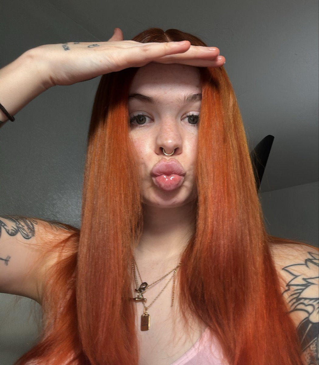 MysticQueen6969's tweet photo. Looking for all the loyal paying subs, 
Unfortunately I don’t see any 👀 

Princess wants to play https://t.co/jdvXgI0Q9u