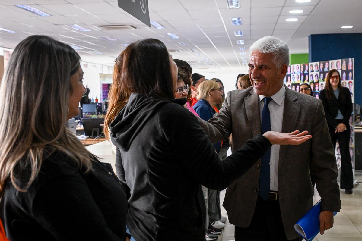GobernadorSL's tweet photo. 🤝 Seguimos acompañando el crecimiento del sistema cooperativo en San Luis.

📌 Entregamos financiamiento a entidades de distintos puntos de la provincia para fortalecer sus proyectos y generar más oportunidades de trabajo. https://t.co/lW3mag8L2Y