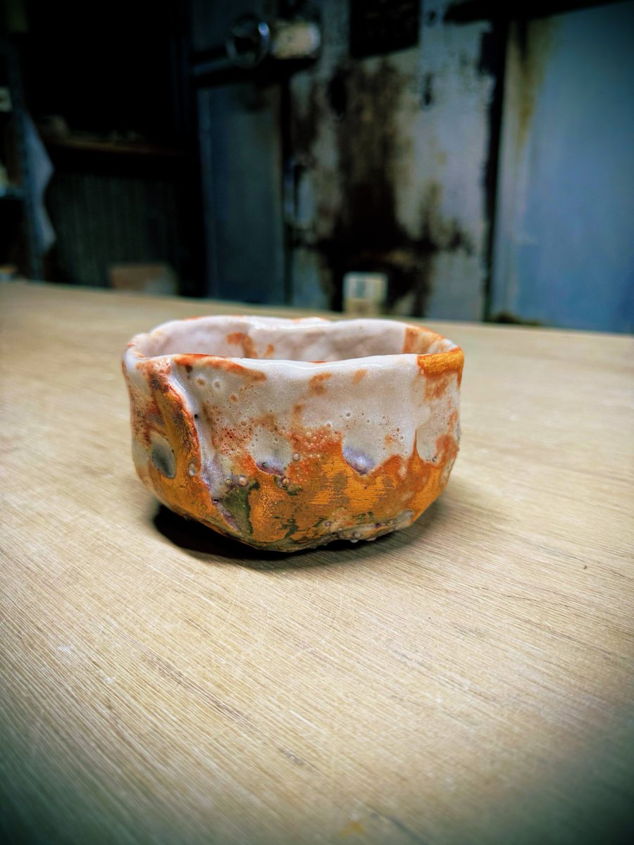 今月わ 抹茶茶碗も 作ってみました😊 釉薬わ 志野になります😊 #美濃焼