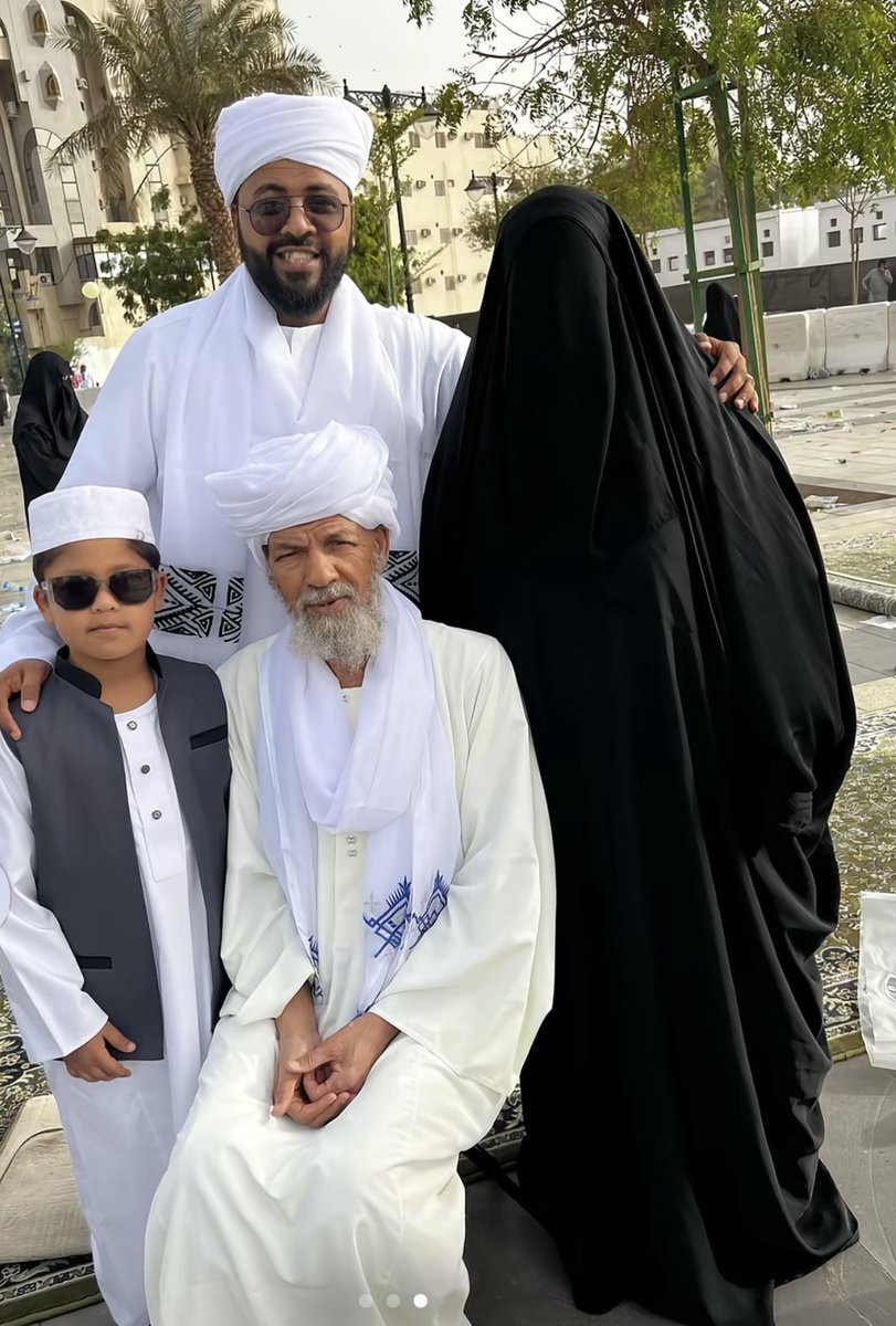 بُشرى🕯️ tweet media
