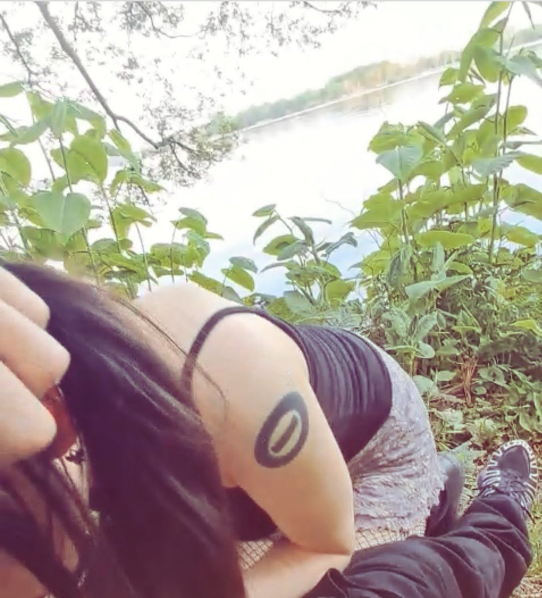 TyraXco's tweet photo. Want to see how much we love the Forrest?🌲🌿💚 https://t.co/Q6ps1z6Dmz