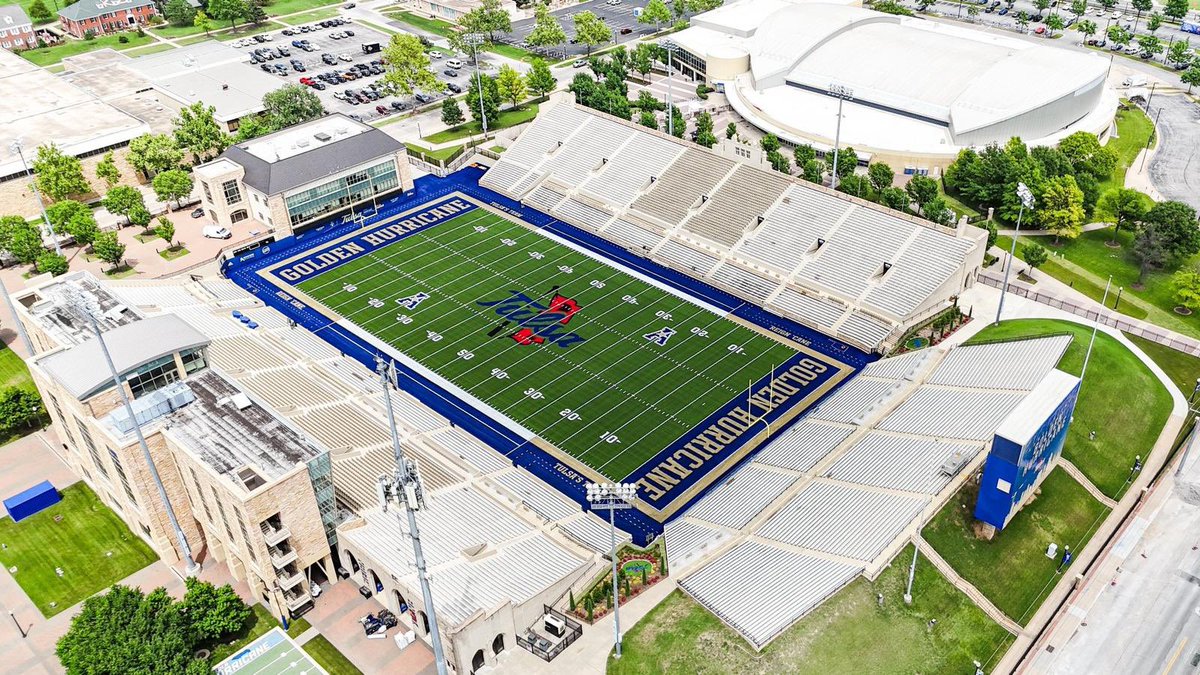 HenryBrooks_8's tweet photo. #AGTG After A Tremendous Conversation With Coach @BJJohnson__  I am Blseeed To Receive A Offer From @TulsaFootball University!!💙❤️
@CoachTreLamb9 @MasonBehiel @alexqwalter @TulsaHurricane @BFND_Football @harveyt_t @footwork_king1 @jarrettbailey12 @LoneStarPrepsTX @PrepRedzone https://t.co/BAA45f5UE5