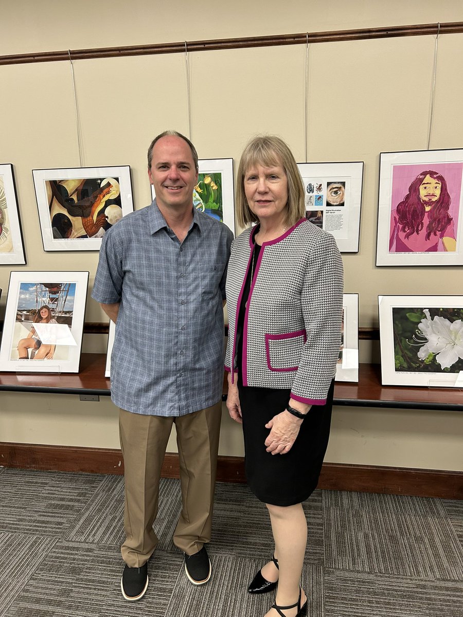 CecilCollPres's tweet photo. Thrilled to attend our Spring Digital Arts &amp; Media Design Student Exhibit and Open House this evening. The creativity, innovation, and storytelling on display are a powerful reflection of the talent and dedication of our students and faculty. (w/ Assoc. Prof. Mark Donohue) https://t.co/tobZaUcdqg