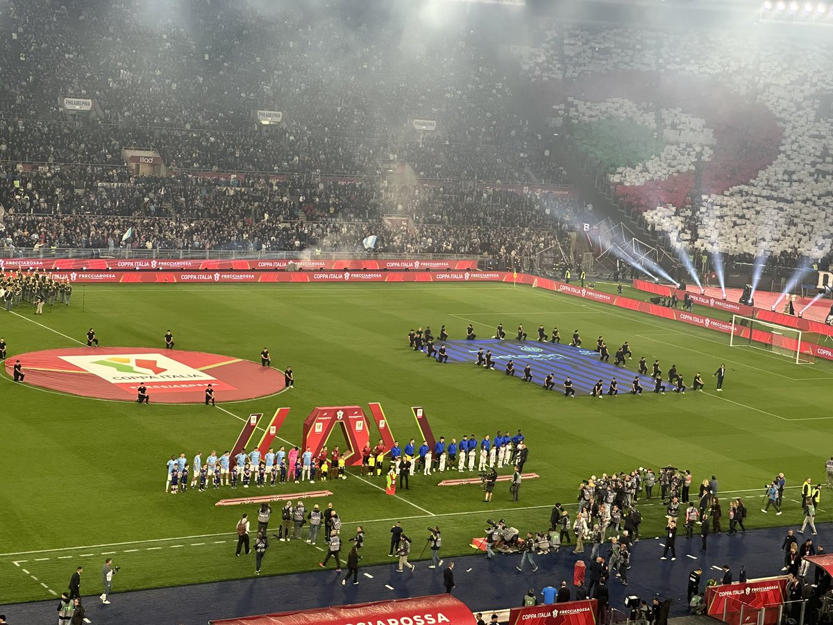 maamcor's tweet photo. Superbe finale de la coupe d’Italie avec une belle victoire (2 à 0) de l’Inter de Milan sur la Lazio de Boulaye Dia. Le Lion du Sénégal, entré en jeu à la 72ème minute a fait un bon match avec deux grosses occasions. Congratulazioni all’Internazionale e coraggio alla  Lazio. https://t.co/zk8mEREtVN