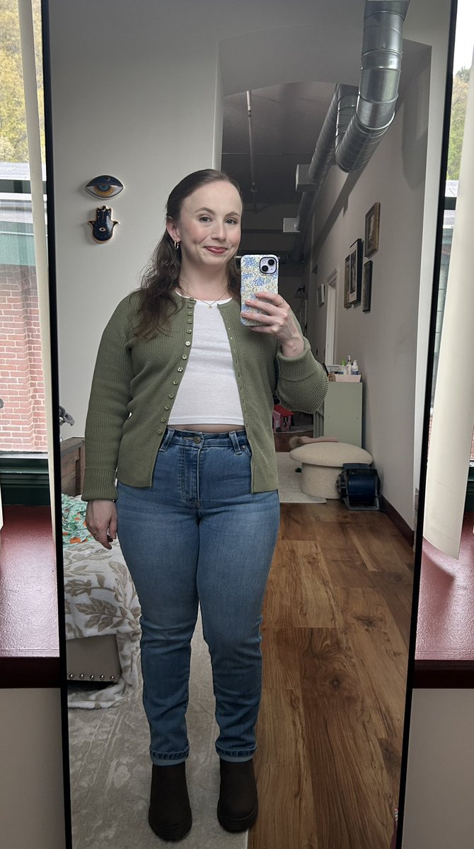 Nicole Hanson tweet media