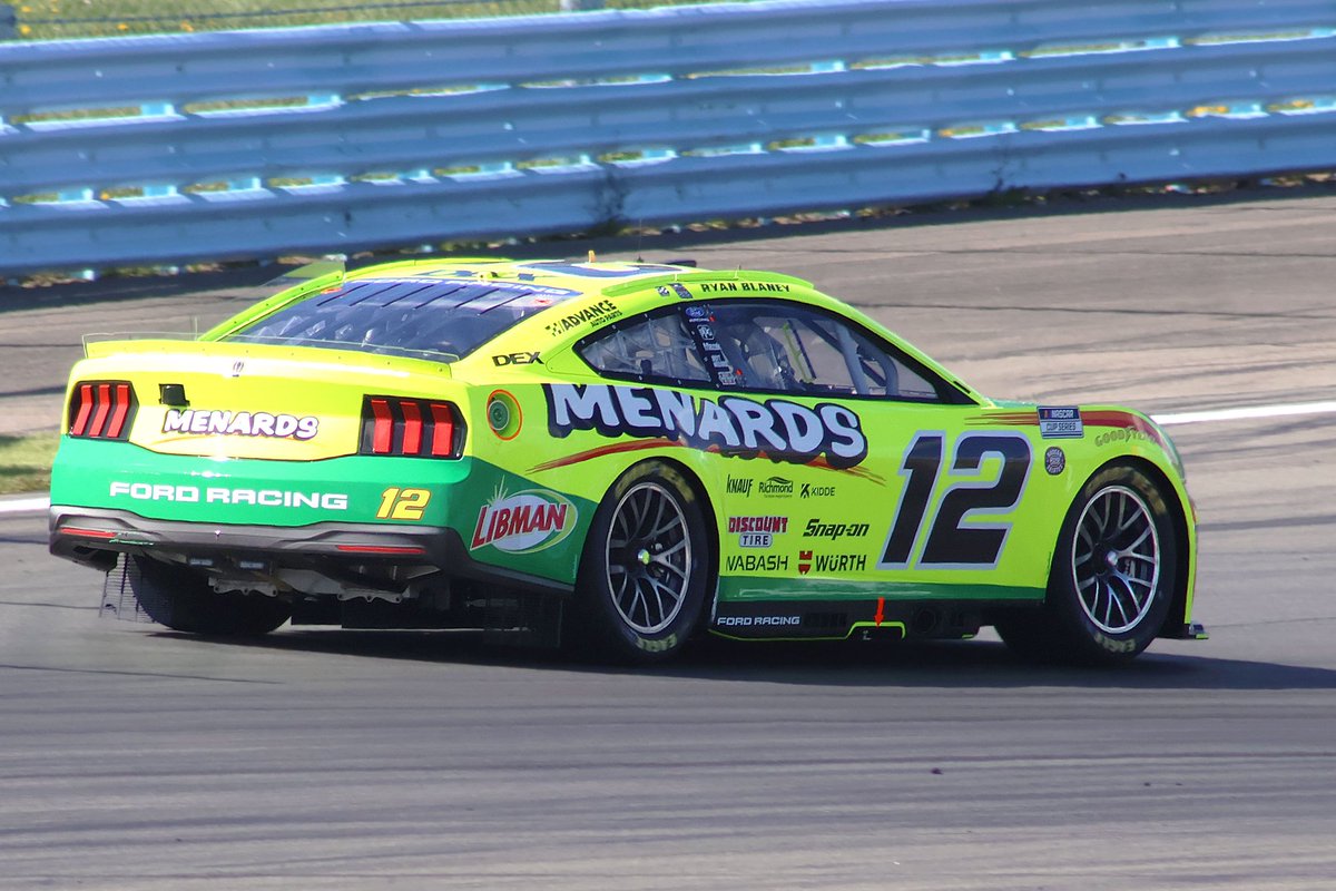 teamblaney's tweet photo. Views of Ryan @Blaney on track during the @NASCAR weekend @WGI. 

@AdamRogers 📷 https://t.co/izg0DwSbCe
