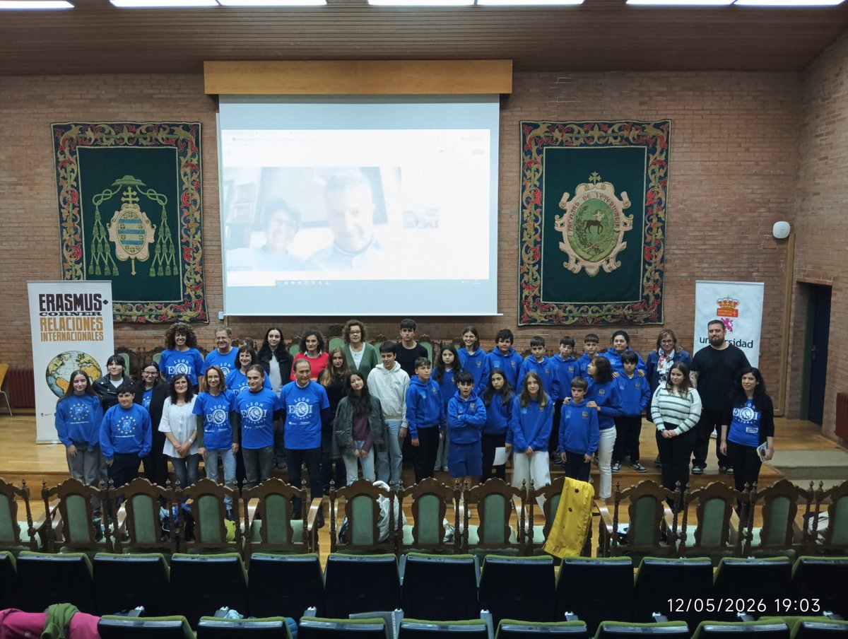 eoi_leon's tweet photo. II MESA REDONDA «TRAS LA PISTA ERASMUS: UNA EXPERIENCIA QUE CAMBIA LA VIDA”.  #eoi_leon #iespadreisla #ieserasderenueva #iesopola #fgulem #unileon #colegiosanclaudio #sepie_gob #erasmus #internacionalizacion @sepie_gob https://t.co/B2X6TjUz5J