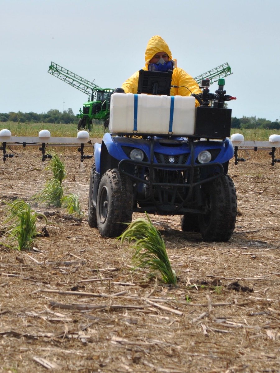 MilarAgroTech's tweet photo. Desde Milar compartimos algunas imágenes de jornadas donde acompañamos al sector agropecuario acercando tecnología aplicada al campo.

Seguimos impulsando la innovación y la agricultura de precisión.

#Milar #AgriculturaDePrecisión #TecnologíaAgrícola https://t.co/5zs5g3Xoej