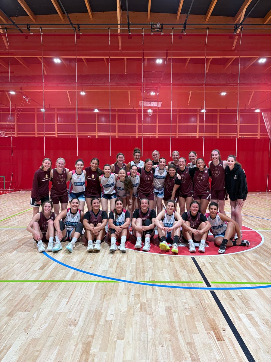 CalvinWBball's tweet photo. Day 2 in a 🥜🐚
#madrid 🇪🇸 https://t.co/PYZ9AqK3EJ