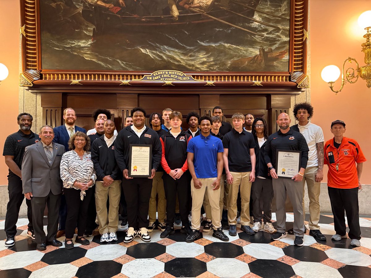 MassillonSchool's tweet photo. Today, our WHS boys basketball team visited the Ohio Statehouse where they were recognized by both the Ohio Senate and Ohio House of Representatives for their incredible 2026 Division II State Championship season!🏆

The team was presented with official resolutions! https://t.co/6ZP3CdzZWw