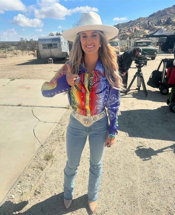Lainey Wilson tweet media