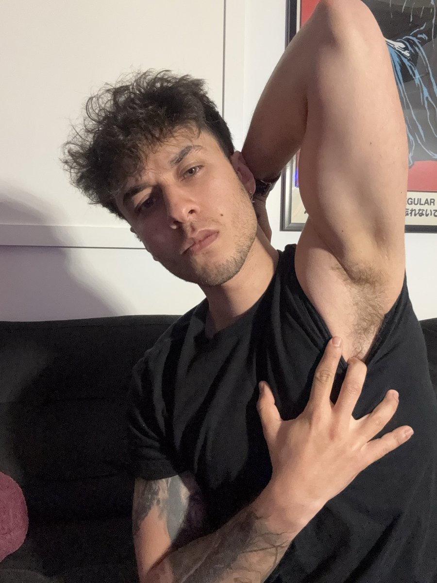 AlphaKingRoman's tweet photo. Don’t waste my time and $ERVE 😈
#findom #pits #send https://t.co/GN2vR4UyuD
