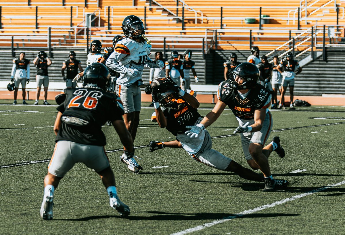 MalikBates22's tweet photo. Spring Ball✅ https://t.co/znVqclSGvz