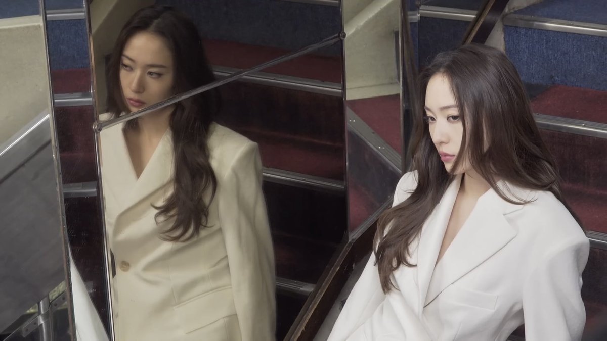 제트별 tweet media