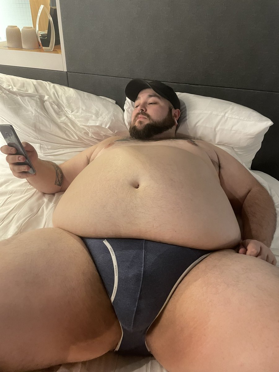 PrairieBearBoys tweet media