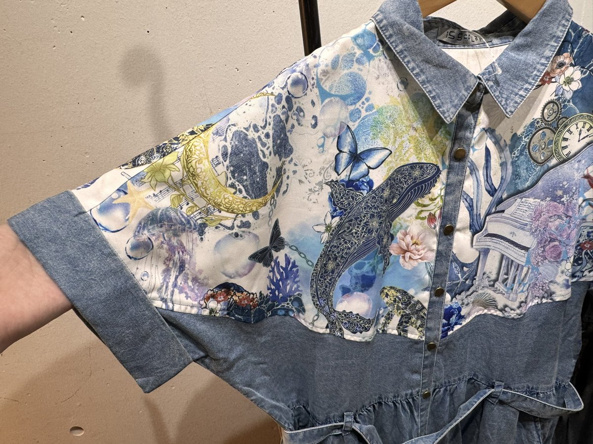 iS ScoLar】 ベルト付き クジラ柄 テンセルデニム シャツワンピース