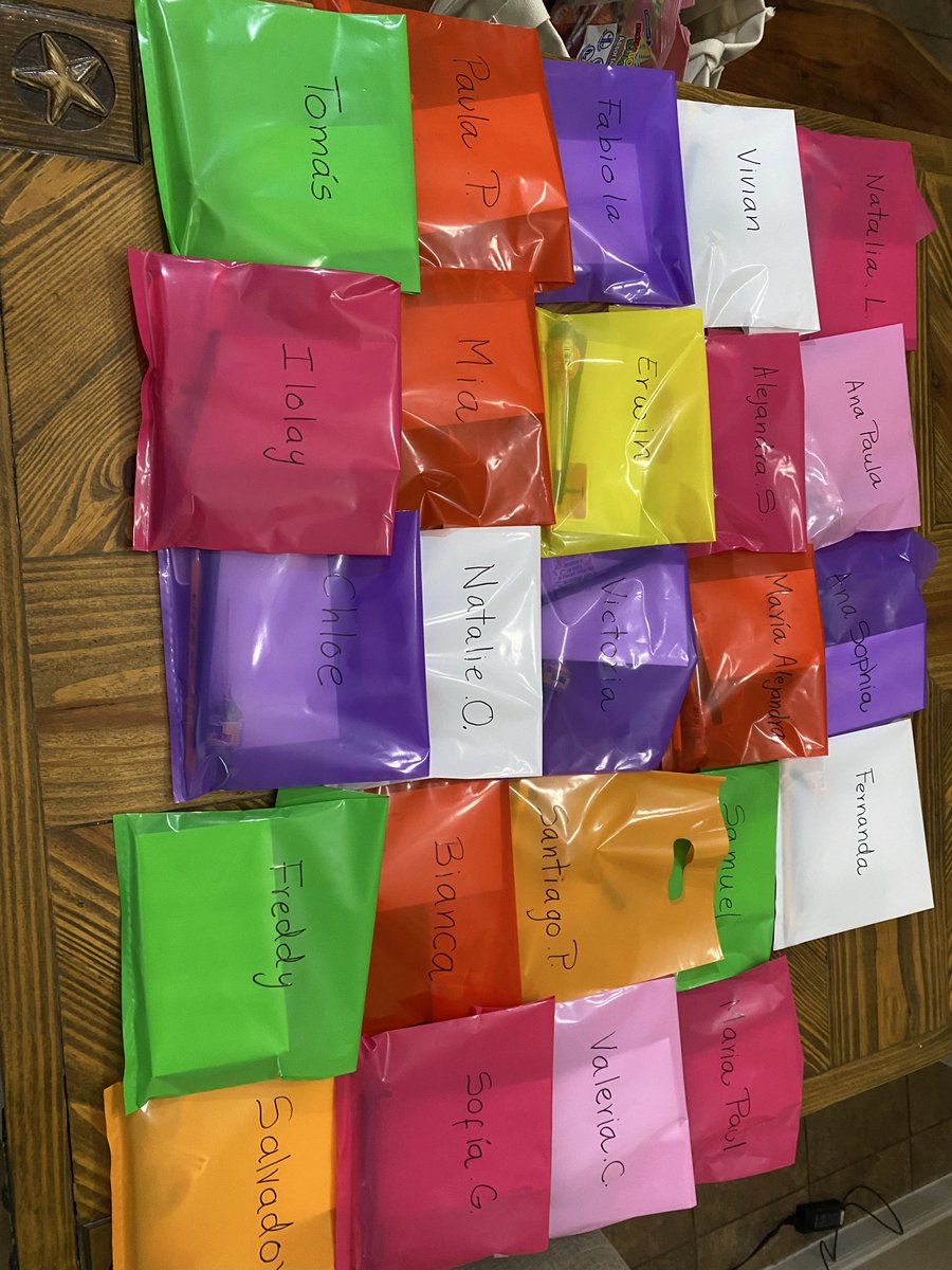 ProfeQuintero's tweet photo. Wishing everyone a successful and peaceful AP exam ! Goodie bags with essentials ready for my students 🥳 
@katyisd @JhsWarriors https://t.co/aYPiXniDNh