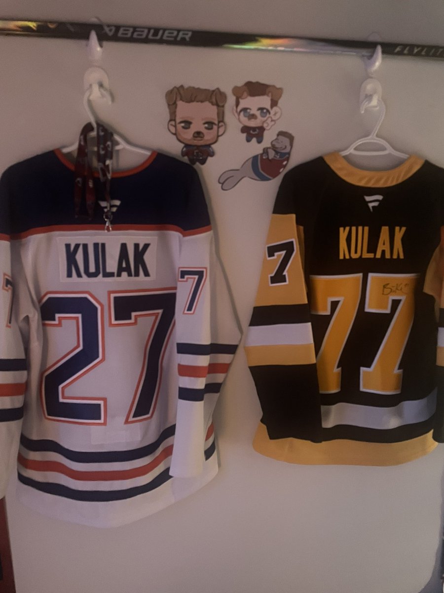brett kulak series-winning goal tweet media