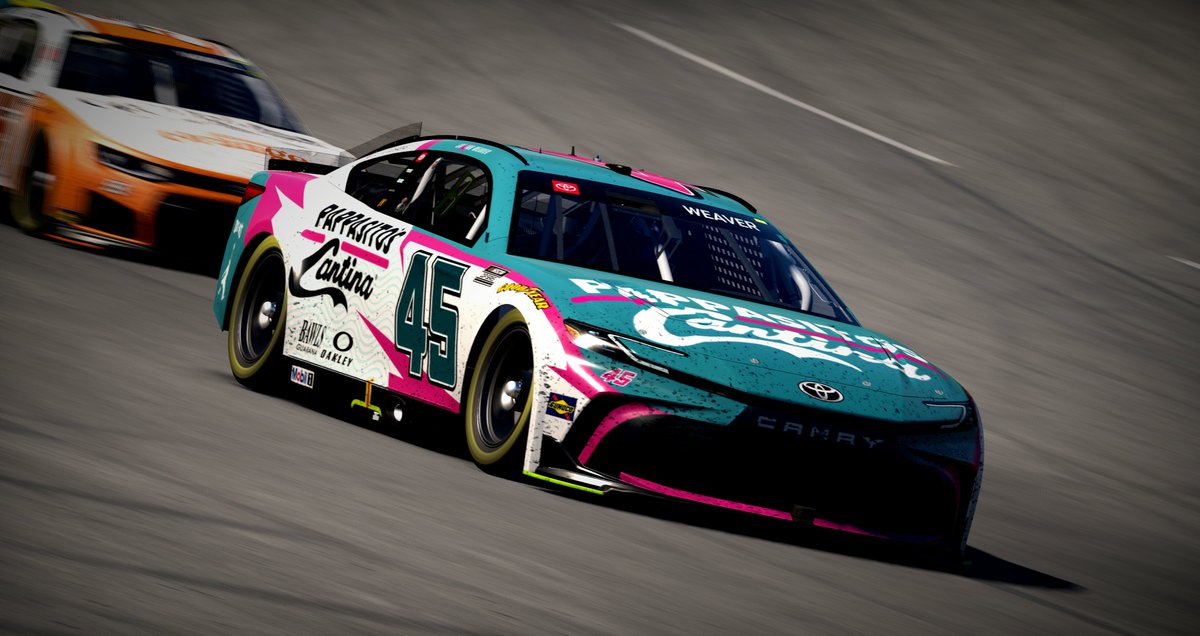 BawlsOutRacing's tweet photo. IWM-Texas

Kyle took the hometown win and extends his point lead! Rest of the team got top 15 finishes! Great points night! Glen is next

P1-@RealKyleSmalley 
P6-@MikeAnthony_8 
P8-@jdweaver23 
P13-@walkntalk1221 https://t.co/2E3R5WB3e7