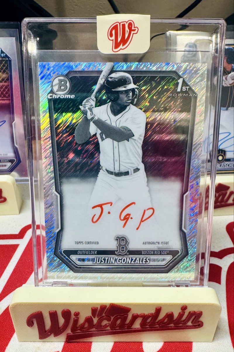 OnWiscardsin's tweet photo. RELEASE DAY NUKE - Black and White Shimmer SSP for Hoosier! 🔥 https://t.co/tnD7885fNJ