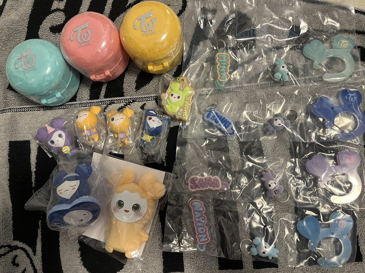 ⭐︎ダヒョンちゃんグッズ整理中⭐︎様 リクエスト 3点 まとめ商品 ダヒョンちゃんと交換希望です！！ #TWICE #TWICE交換 #TWICEグッズ