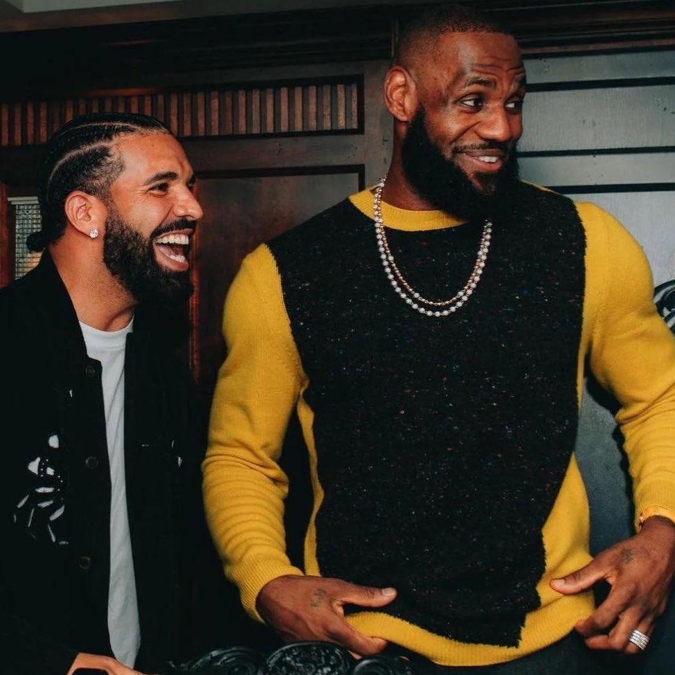 LakeShowYo tweet media