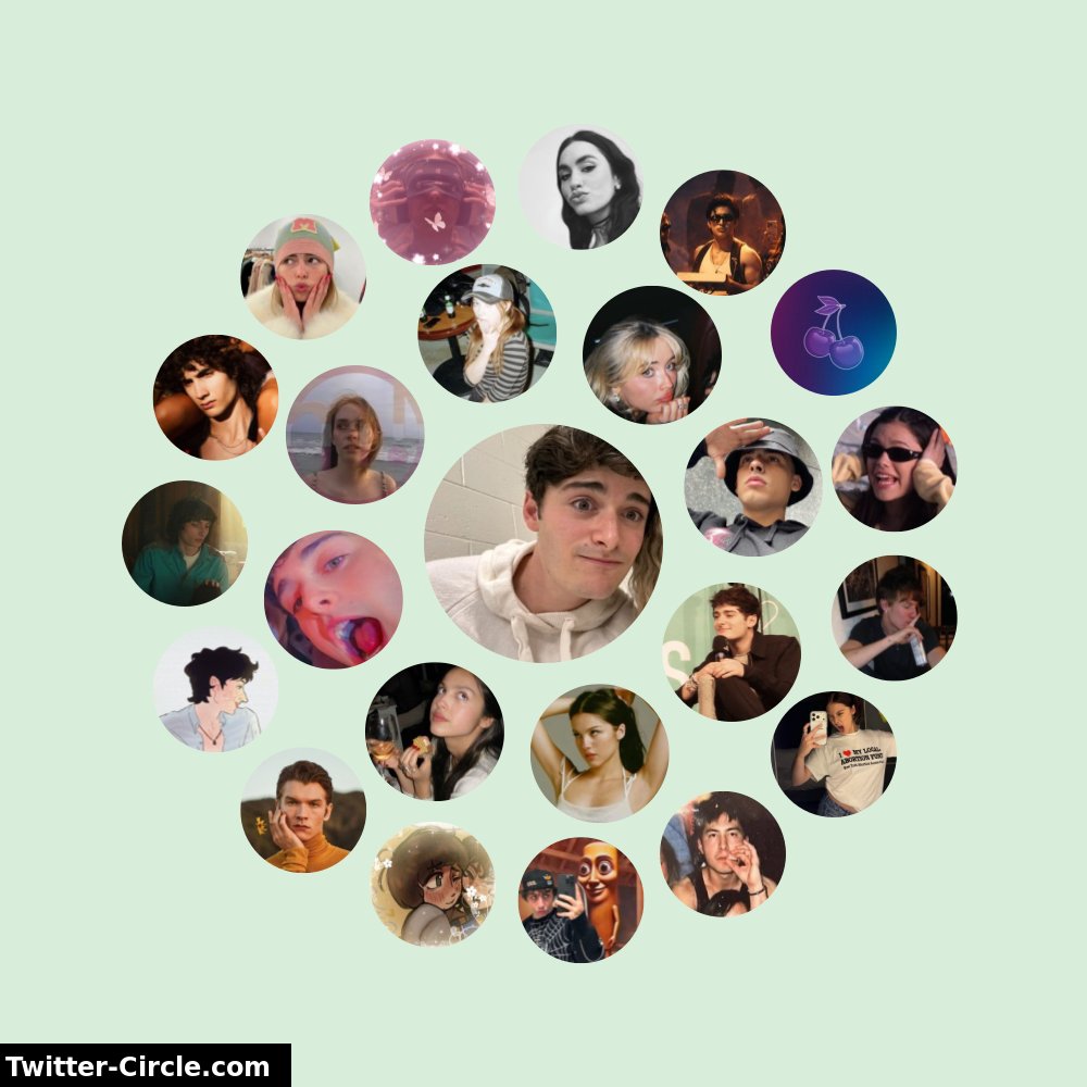 sophs ✮⋆˙ tweet media
