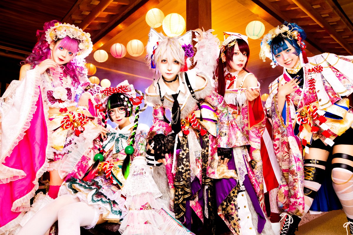 ✦───✦───✦───✦───✦ 【 新衣装御披露目 】 5月30日