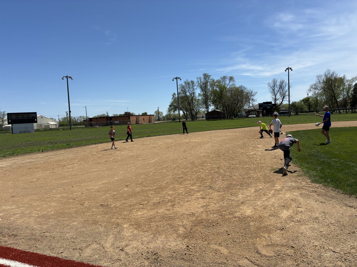 DWU Baseball tweet media
